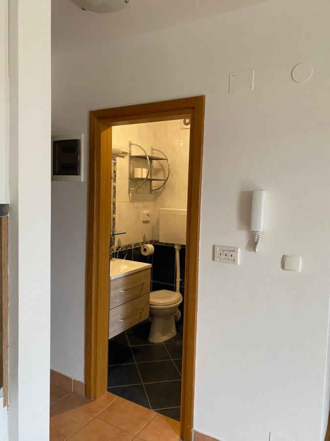 Apartmani Funda Bol Exterior foto